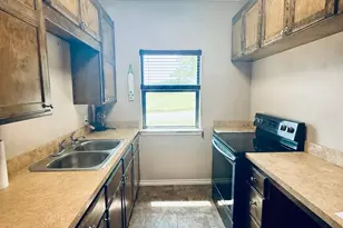 1310 N Mesquite Street N, Goldthwaite, TX 76844 - Photo 20