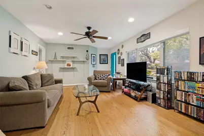 4620 Surf Drive, Dallas, TX 75214 - Photo 4