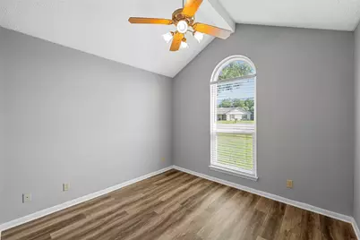 316 Evergreen Court, Hewitt, TX 76643 - Photo 16