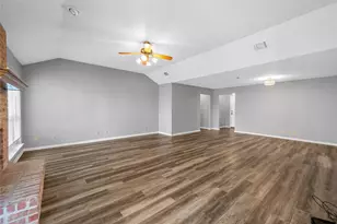 316 Evergreen Ct, Hewitt, TX 76643 - Photo 4