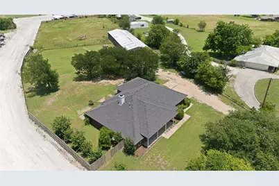 693 McLaughlin Road, Woodway, TX 76712 - Photo 2