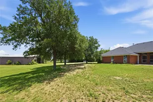 693 McLaughlin Rd, Woodway, TX 76712 - Photo 34