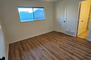 1817 Rhinevalley Dr, Arlington, TX 76012 - Photo 24