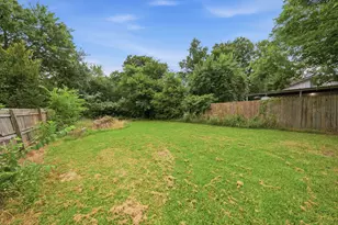 208 Frisco St, Cumby, TX 75433 - Photo 22