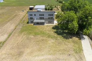 1614 County Rd 1227, Cleburne, TX 76033 - Photo 26