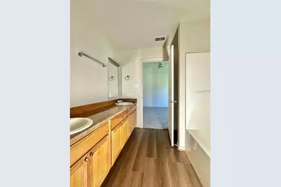 130 Sunburst Court #136, Weatherford, TX 76087 - Photo 10