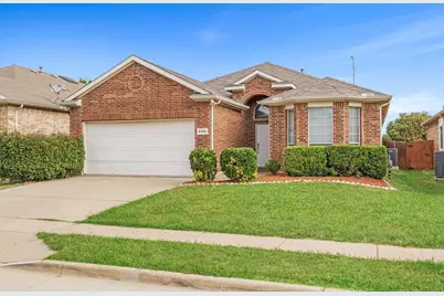 6309 Melanie Drive, Fort Worth, TX 76131 - Photo 2