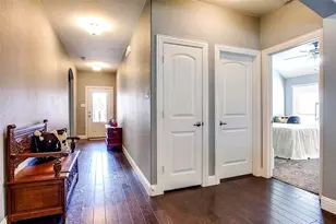 1105 Lake Woodland Dr, Little Elm, TX 75068 - Photo 2