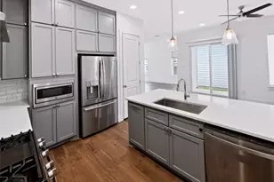 2249 Bird St, Fort Worth, TX 76111 - Photo 4