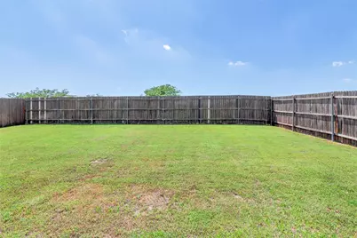16329 Severn Lane, Fort Worth, TX 76247 - Photo 28