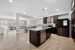 809 Cloverwood Dr, Fort Worth, TX 76036 - Photo 6