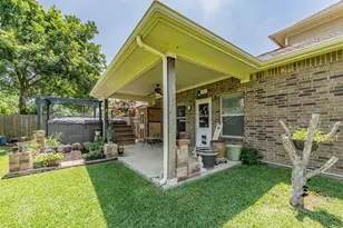 3937 Weatherstone Dr, Fort Worth, TX 76137 - Photo 32