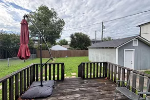 3857 Gaspar Dr, Dallas, TX 75220 - Photo 4
