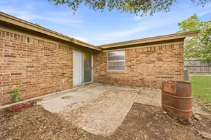 6512 Old Mill Cir, Watauga, TX 76148 - Photo 22