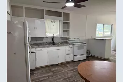508 E Parks Avenue, Waxahachie, TX 75165 - Photo 8