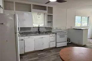 508 E Parks Ave, Waxahachie, TX 75165 - Photo 8