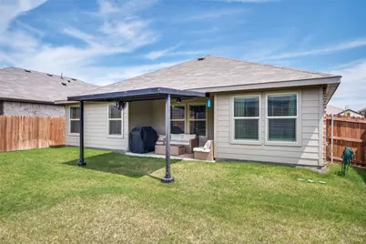 1336 Dillard Creek Drive, Fort Worth, TX 76247 - Photo 24