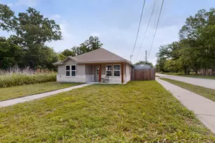 3221 Gibbons St, Greenville, TX 75401 - Photo 4