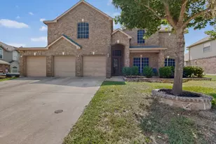 914 Hidden Lakes Dr, Cedar Hill, TX 75104 - Photo 2