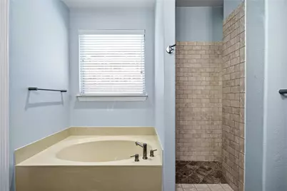 3600 Ballycastle Drive, Plano, TX 75074 - Photo 14