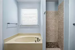 3600 Ballycastle Dr, Plano, TX 75074 - Photo 14