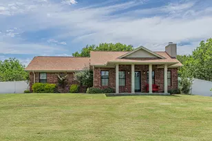 204 S Spring Branch Trail, Springtown, TX 76082 - Photo 2