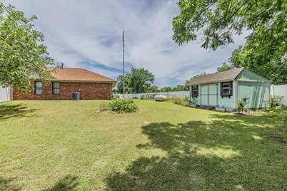 204 S Spring Branch Trail, Springtown, TX 76082 - Photo 36