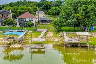 1028 W Lake Dr, Weatherford, TX 76087 - Photo 34