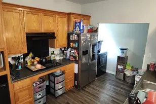 810 S Sherman St, Ennis, TX 75119 - Photo 8