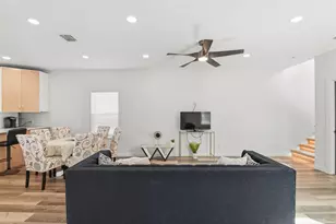 521 York St, Athens, TX 75751 - Photo 14