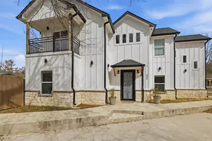 521 York St, Athens, TX 75751 - Photo 2