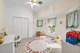 756 W 3rd Ave, Corsicana, TX 75110 - Photo 14
