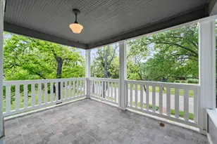 756 W 3rd Ave, Corsicana, TX 75110 - Photo 12
