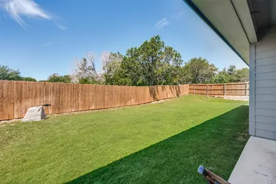 2404 Beverly Drive, Granbury, TX 76048 - Photo 18