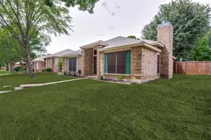 987 Downey Dr, Lewisville, TX 75067 - Photo 2