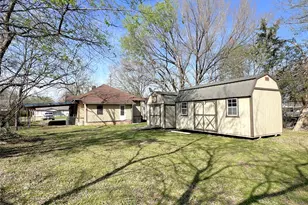 122 Robertson St, Sulphur Springs, TX 75482 - Photo 28