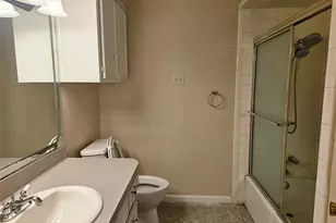 5400 Sayle St, Greenville, TX 75402 - Photo 10