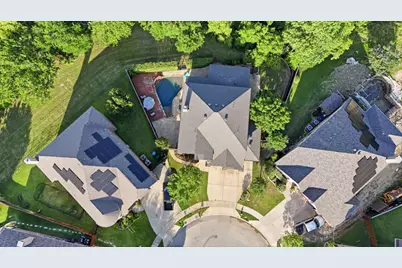 4541 Seventeen Lakes Court, Fort Worth, TX 76262 - Photo 2