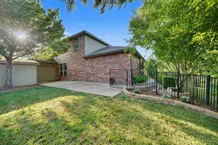 4541 Seventeen Lakes Ct, Fort Worth, TX 76262 - Photo 32