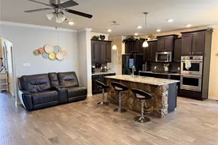 1209 Drummond Cir, Waco, TX 76712 - Photo 4
