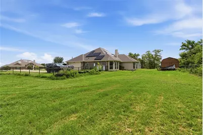 101 Hampton Lane, Springtown, TX 76082 - Photo 6