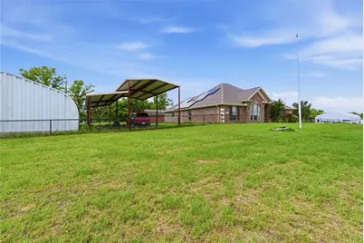 101 Hampton Lane, Springtown, TX 76082 - Photo 10