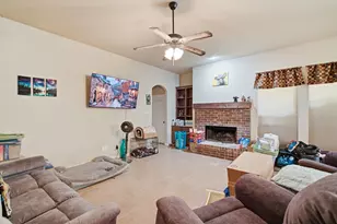 101 Hampton Ln, Springtown, TX 76082 - Photo 14
