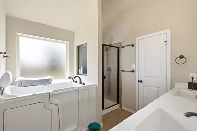 101 Hampton Lane, Springtown, TX 76082 - Photo 22