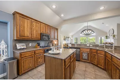11439 Balcones Drive, Frisco, TX 75033 - Photo 6