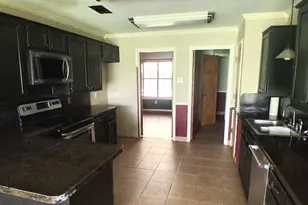 504 Gaddy St, Farmersville, TX 75442 - Photo 10