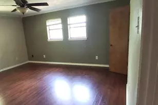 504 Gaddy St, Farmersville, TX 75442 - Photo 18