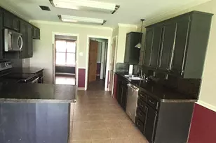 504 Gaddy St, Farmersville, TX 75442 - Photo 8