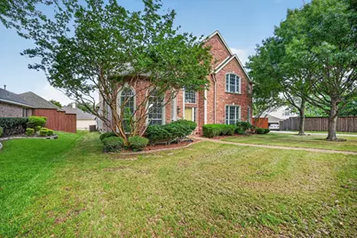 10901 Briar Brook Lane, Frisco, TX 75033 - Photo 2