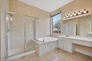 10901 Briar Brook Ln, Frisco, TX 75033 - Photo 14